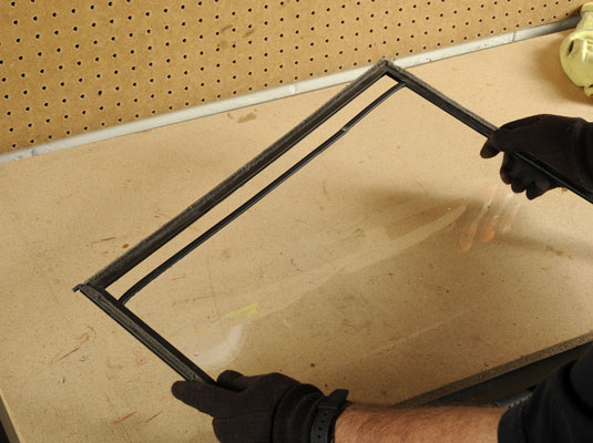 How to Replace a Glass Pane in an L-Bracket Metal-Frame Window