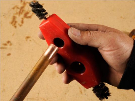 كيفية لحام أنابيب النحاس