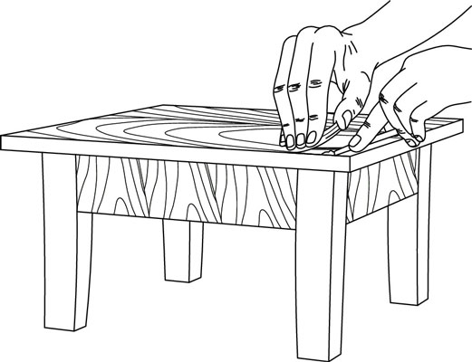 كيفية إصلاح حواف قشرة الأثاث