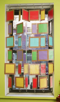 كيفية عمل ظلال نافذة ورق Contac