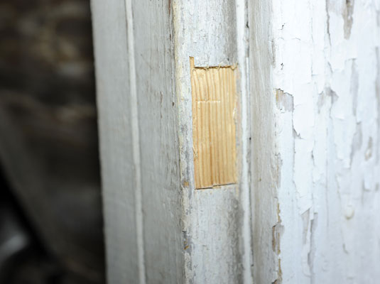 كيفية قطع نقر لقفل ديدبولت